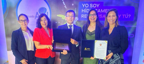 certificado-azul-huella-hidrica-antamina-604x270